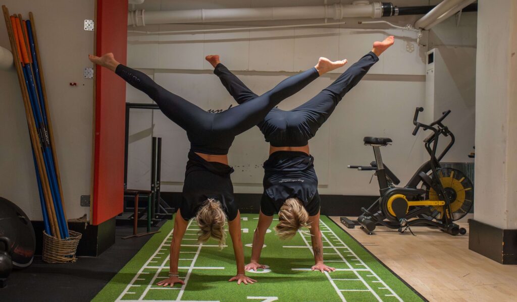 Handstand &amp; Flexibility Workshop